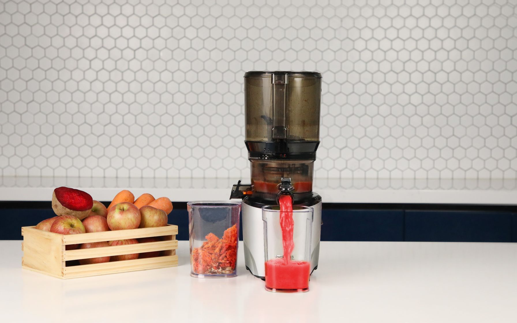 Kuvings AUTO 10 Hands-Free Slow Juicer